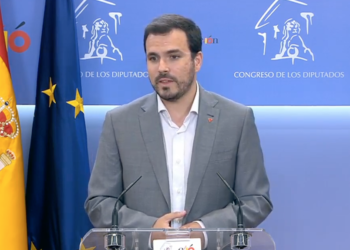 Alberto Garzón traslada a Felipe de Borbón que IU apuesta por un Gobierno “que parta de un acuerdo estable”, lo que solo pasa “por uno de izquierdas y entre PSOE y Unidas Podemos”