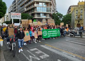 Fridays For Future España sigue convocando sentadas y asambleas abiertas en diferentes provincias en todo el territorio todos los viernes