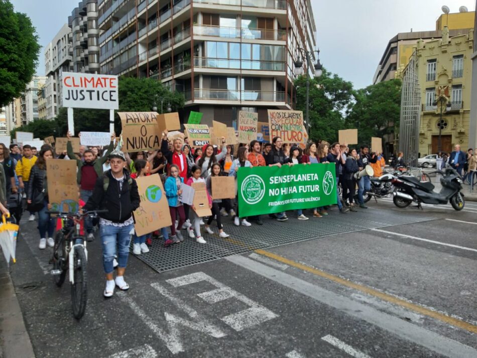 Fridays For Future España sigue convocando sentadas y asambleas abiertas en diferentes provincias en todo el territorio todos los viernes