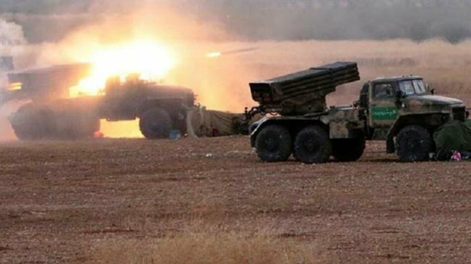 Ejército sirio lanza ataque para tomar la colina de Tal Malah