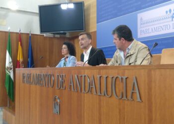 Adelante Andalucía consigue que el acuerdo para la renovación de RTVA incorpore blindaje de plantilla de trabajadores y mejora tecnológica