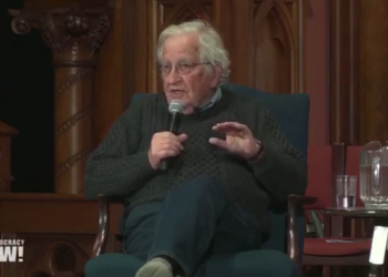 Noam Chomsky: «Lula es el preso político más importante del mundo»