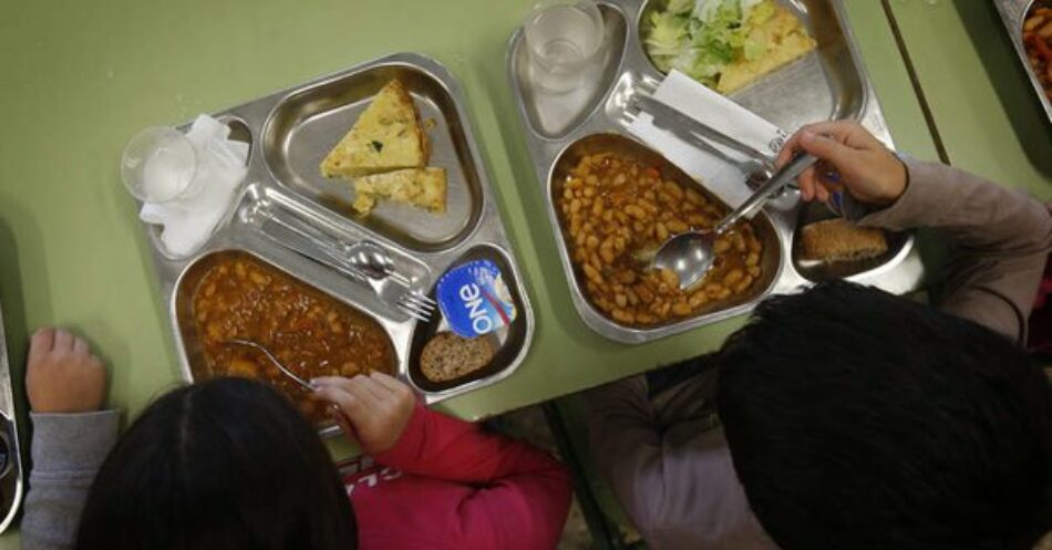 El PCE de El Bierzo exige mantener los comedores escolares abiertos en verano