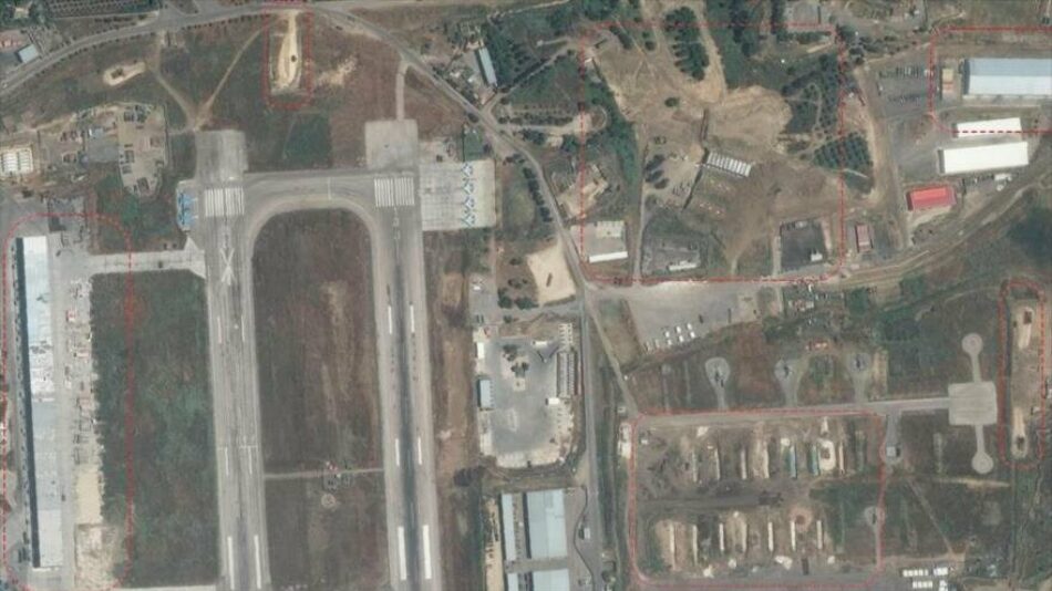 Fotos satelitales muestran arsenal de cazas de Rusia en Siria