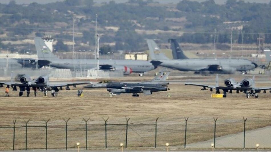 Turquía puede cerrar base Incirlik en respuesta a sanciones de EEUU