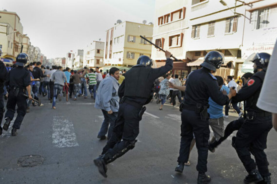 Sahara Occidental: Denuncian brutal represión a saharauis que festejaban triunfo de Argelia en la Copa Africana de Naciones / Una joven asesinada y varios heridos y detenidos