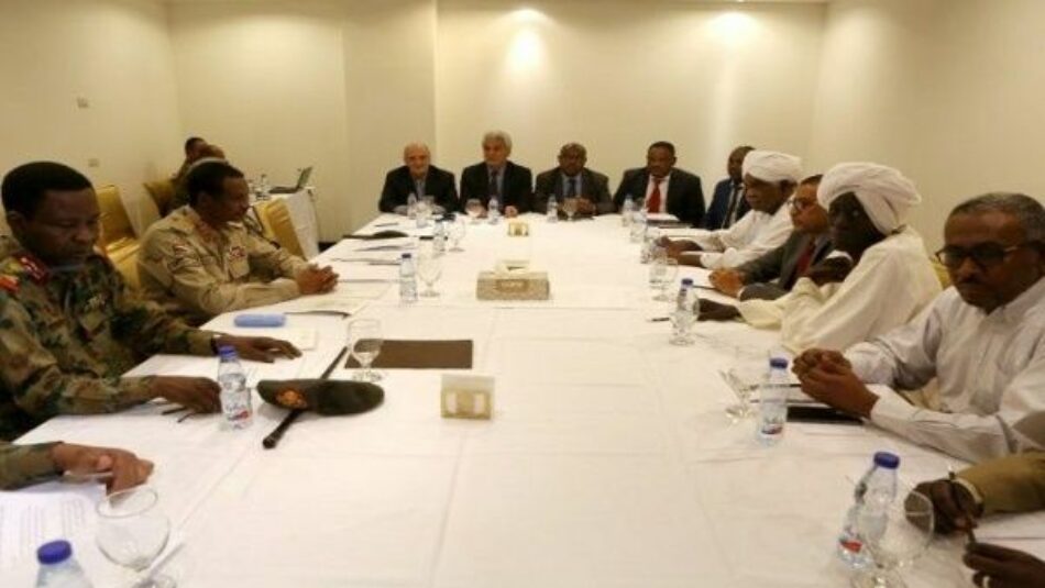 Militares y civiles de Sudán logran acuerdo sobre la transición