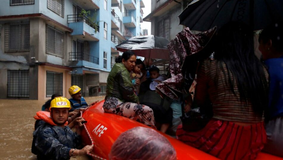 Al menos 30 muertos y más de un millón de afectados en Nepal por el temporal de lluvias