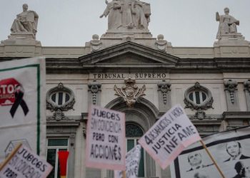 Las familias afectadas por la venta de viviendas de IVIMA se felicitan por la sentencia del Supremo que reconoce la vulneración de su intimidad