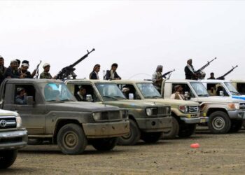 Fuerzas yemeníes ‘limpian y controlan’ 37 sitios en frontera saudí