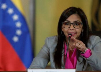 Vicepresidenta Rodríguez: Planes terroristas contra los servicios se encontrarán con el rechazo del pueblo