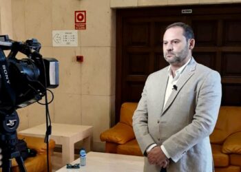 Del Olmo considera «una tomadura de pelo» que el PSOE se pase «todo agosto burlando la negociación» con Unidas Podemos