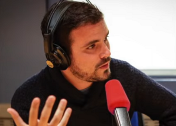 Alberto Garzón: «es perfectamente legítimo exigir un Gobierno de coalición»