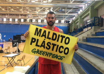 Marc Gasol se une a Greenpeace contra el #MalditoPlástico