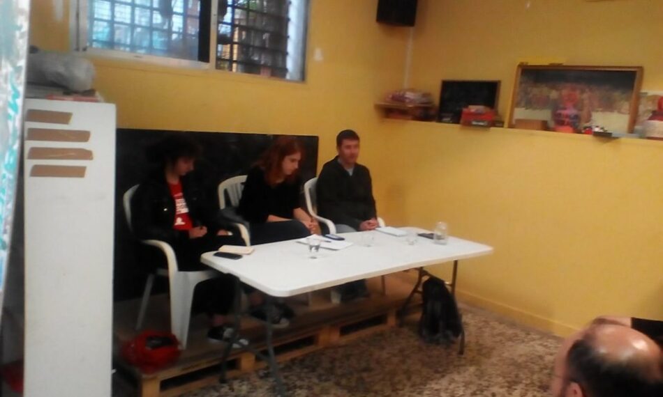 Varias decenas de personas acuden al acto de presentación de Alcorcón Decide