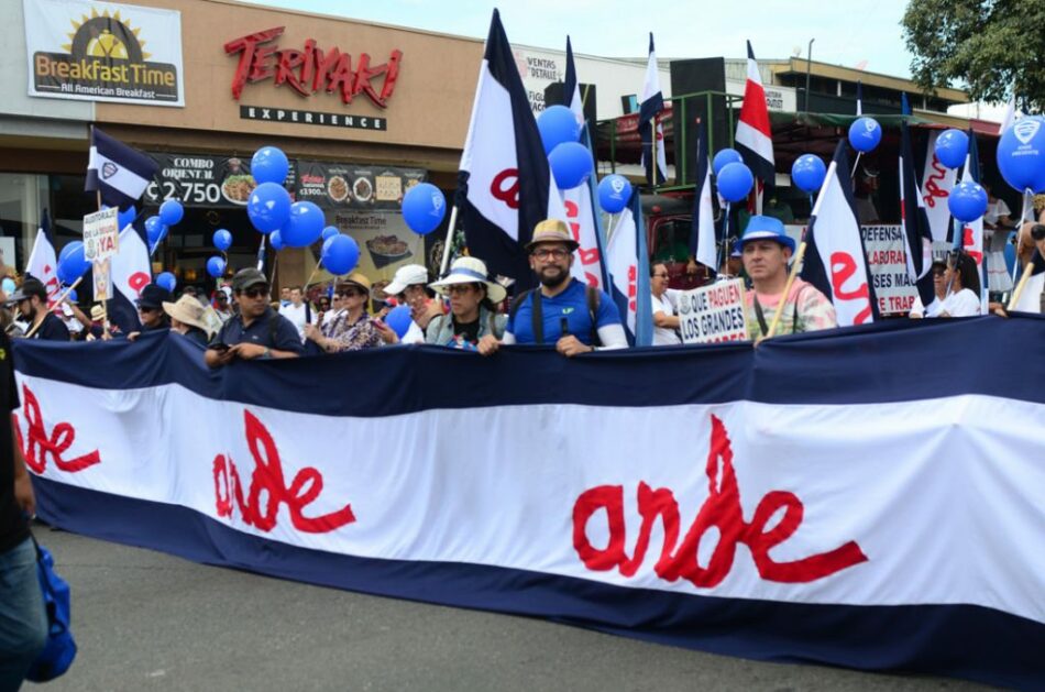 Haciendo trizas el derecho constitucional a la huelga en Costa Rica