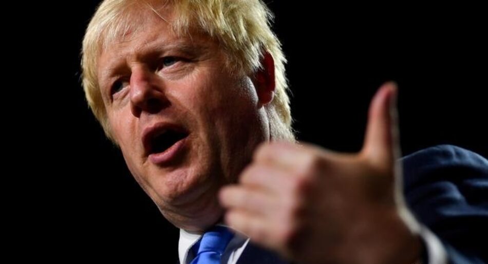 Boris Johnson amenaza con purgar a exministros opuestos a un Brexit duro