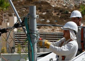 Israel deja sin electricidad a los palestinos en Cisjordania