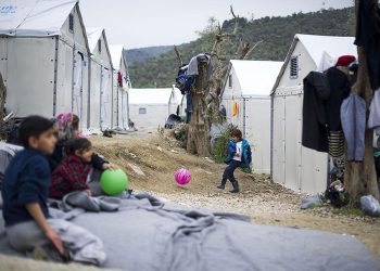 IU denuncia la muerte de un niño afgano en un campamento en Lesbos