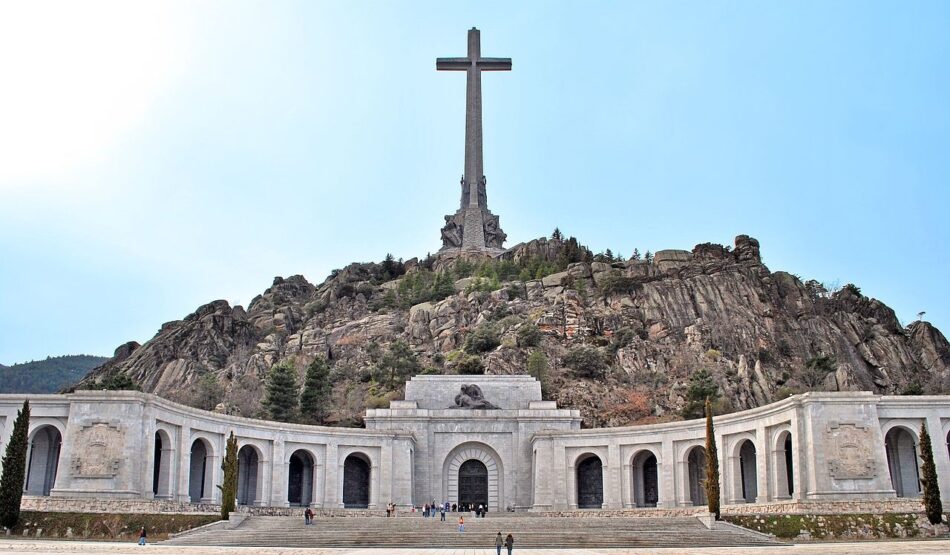 El Tribunal Supremo avala que se retiren los restos del dictador Franco del Valle de los Caídos