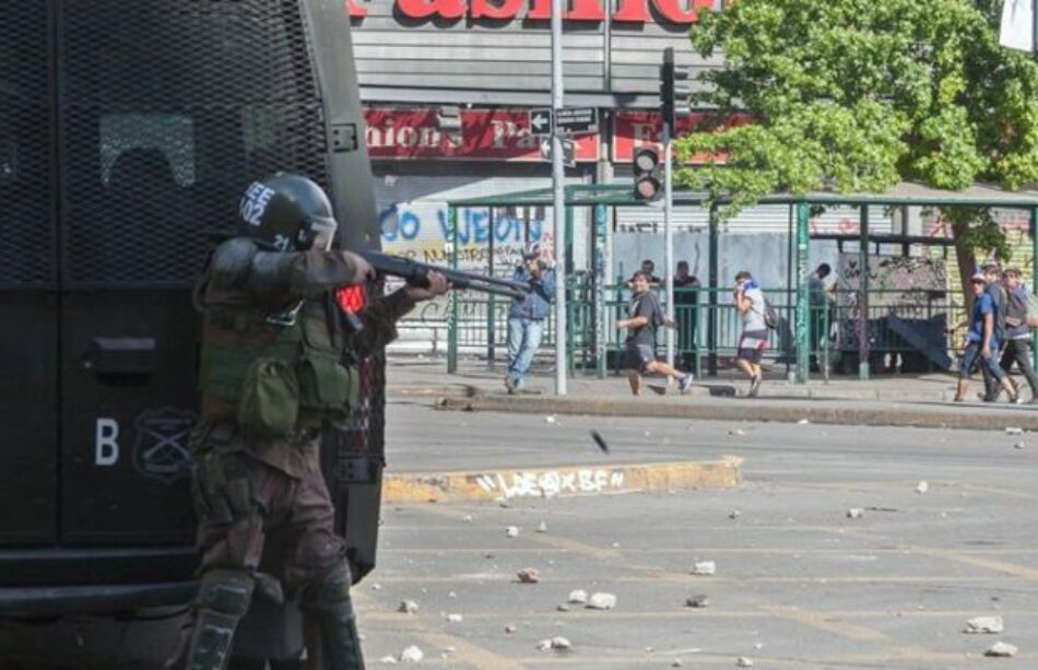 Chile. Jornada 13 del alzamiento popular: Piñera cruje