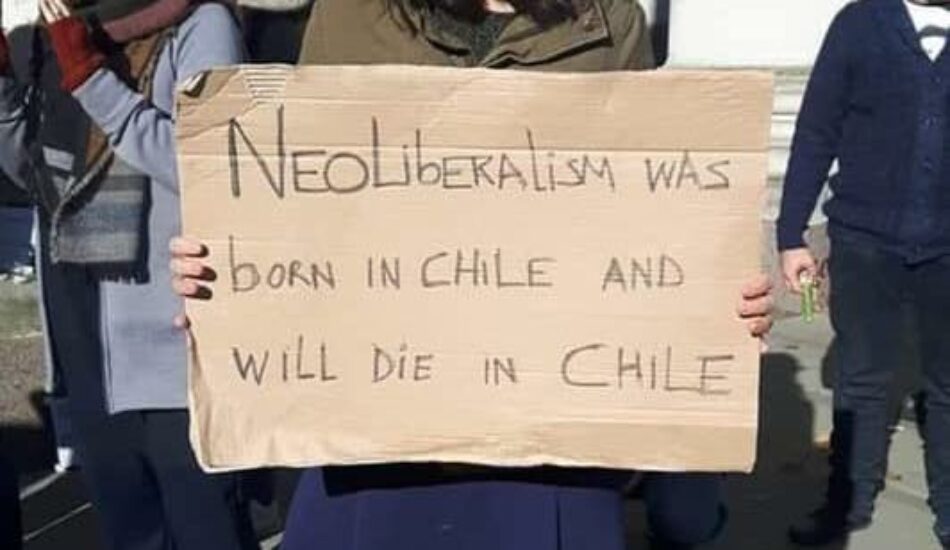 «Sobre la grave represión de las protestas sociales en Chile»: Más de 40 eurodiputados alertan a Mogherini en una carta