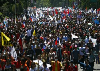 Chile a segundo día de huelga general ante medidas de Gobierno