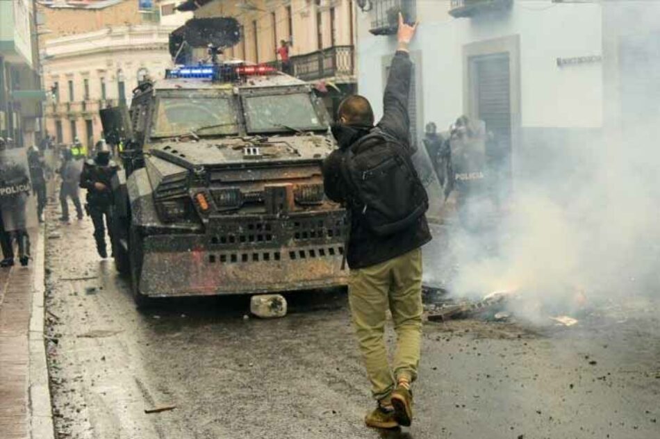 Rechazan violencia policial por marchas en Ecuador