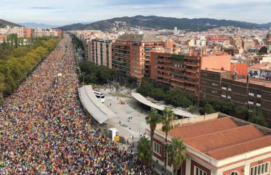 Catalunya. Al grito de «Independencia» y reivindicando a los presos políticos llegan a Barcelona las multitudinarias «Marchas por la libertad»