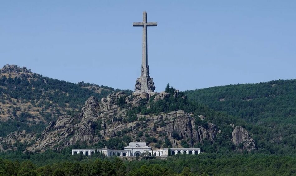 Eurodiputados saludan la exhumacion de Franco como un primer paso para europeizar las politicas estatales de memoria