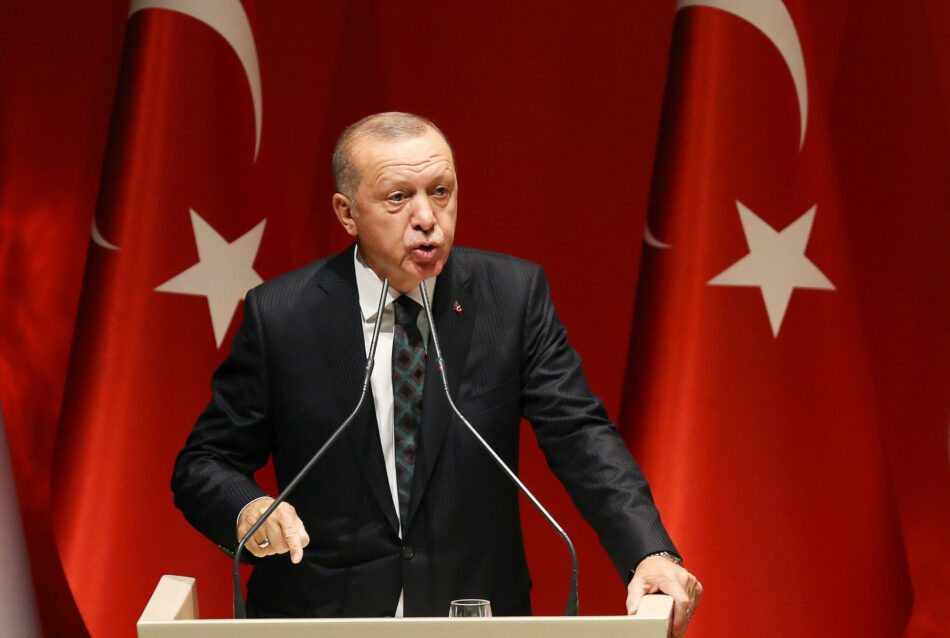 Erdogan amenaza a Europa con enviar 3,6 millones de refugiados sirios si critica su ofensiva en el noreste de Siria