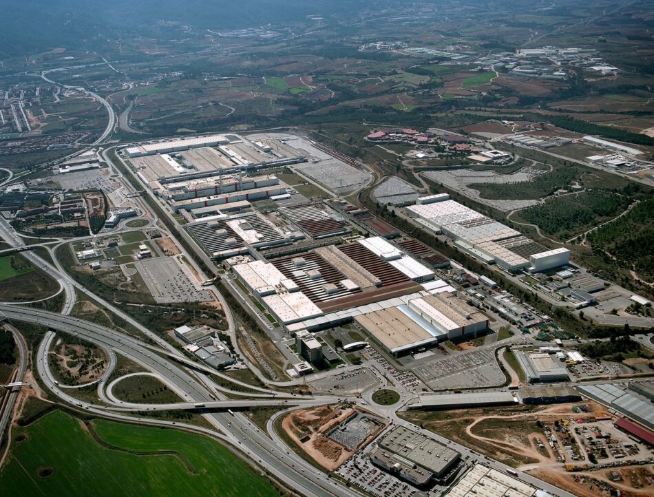 CCOO valora molt positivament la inversió anunciada per SEAT per construir una planta de muntatge de cel·les de bateries a Martorell