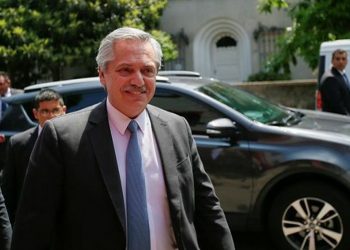 Rumbo a la presidencia argentina, Alberto Fernández define gabinete