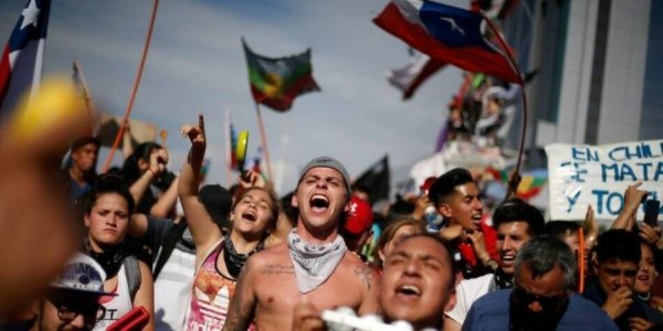 Cifran en 2 millones las personas movilizadas por paro en Chile