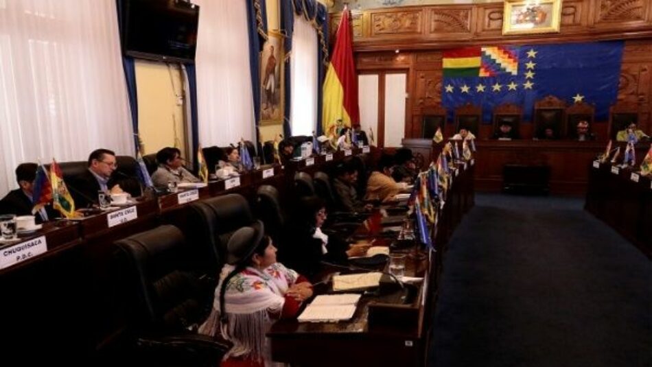Senado boliviano aprueba primer trámite para nuevas elecciones