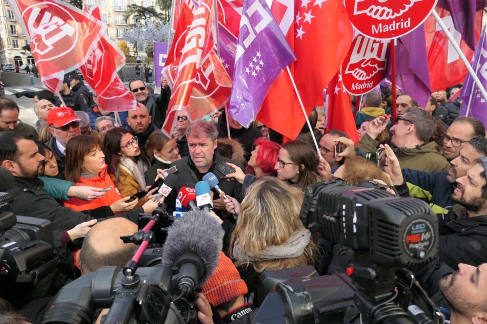 Concentraciones contra la sentencia del Tribunal Constitucional y bajo el lema “no al despido por enfermedad” en todo el país