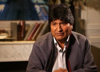 Morales explota contra la BBC: «Voy a regresar a Bolivia para combatir a periodistas como tú»