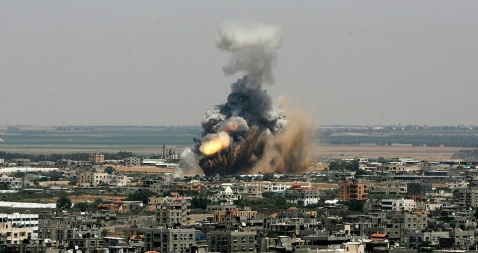 Segundo día de ataques israelíes contra Gaza. Resistencia palestina lanza 220 misiles contra asentamientos israelíes