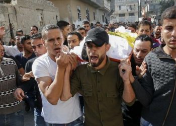 Un palestino muerto y tres heridos por ataque israelí en Gaza