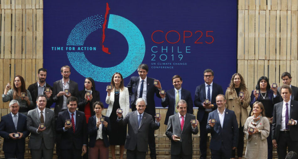 La huida de la COP25 de Santiago de Chile a Madrid llega a España en medio de la campaña electoral