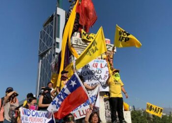 Chile. Nuevamente la Plaza de la Dignidad se llenó de gritos contra Piñera