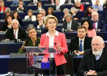 IU vota en contra de la Comisión Von der Leyen y reclama “un giro radical a las políticas de la Unión Europea”