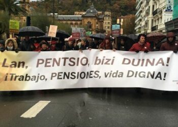 Manifestación en Donosti por un cambio del modelo de ciudad