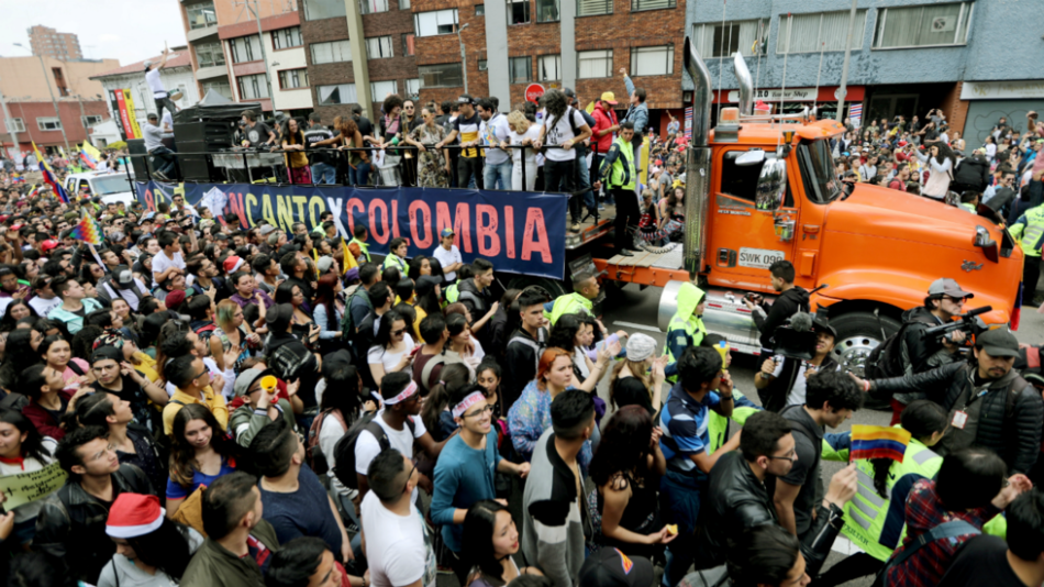 “Recién estamos comenzando”: jóvenes marchantes del 8D