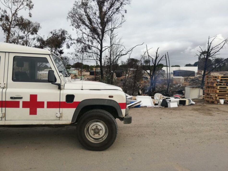 APDHA achaca a la falta de soluciones en los asentamientos la muerte de un joven en Palos de la Frontera por un incendio