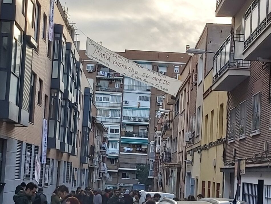 Paralizada la intentona de desahucio perpetrada por el SAREB contra 27 familias en Carabanchel