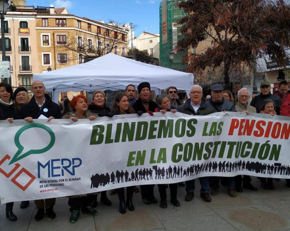 El blindaje de las pensiones en la Constitución despide el 2019 con dos millones de firmas