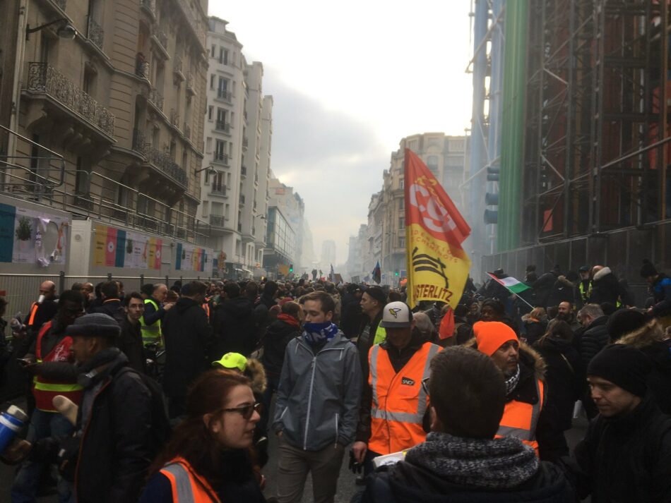 La huelga contra la reforma de las pensiones cumple 24 días en Francia