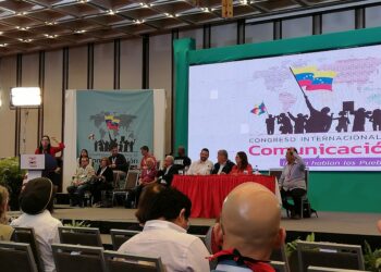 Declaración final del Congreso Internacional de Comunicación de Caracas, «¡Ahora hablan los Pueblos!»: 4 de diciembre