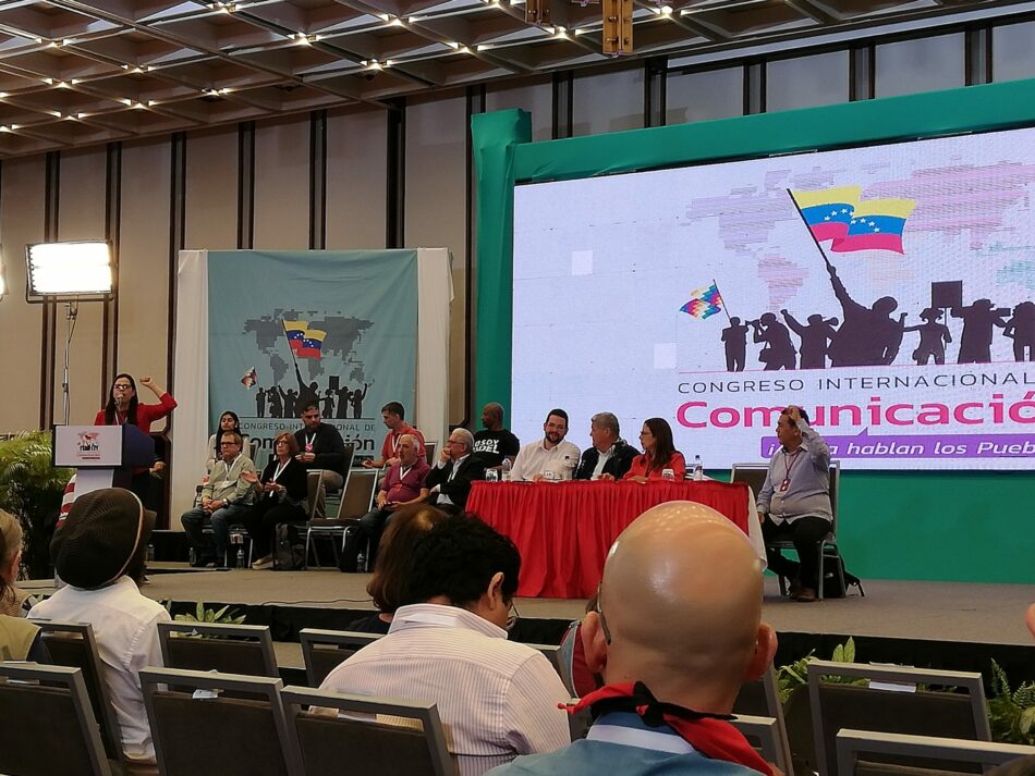Declaración final del Congreso Internacional de Comunicación de Caracas, «¡Ahora hablan los Pueblos!»: 4 de diciembre